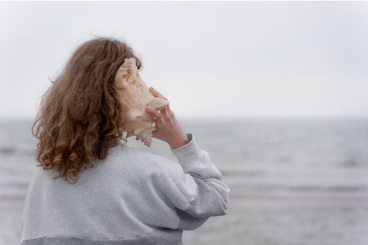 Hyvä johtaja kuuntelee – Miksi kuunteleminen on aliarvostettu johtamistaito?